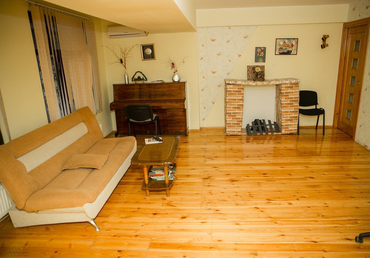 Highland Park Hostel Баку Екстериор снимка