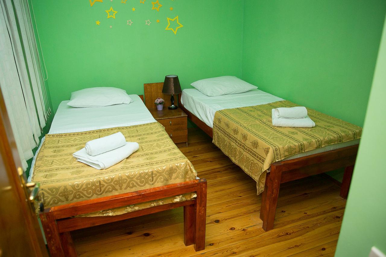 Highland Park Hostel Баку Екстериор снимка