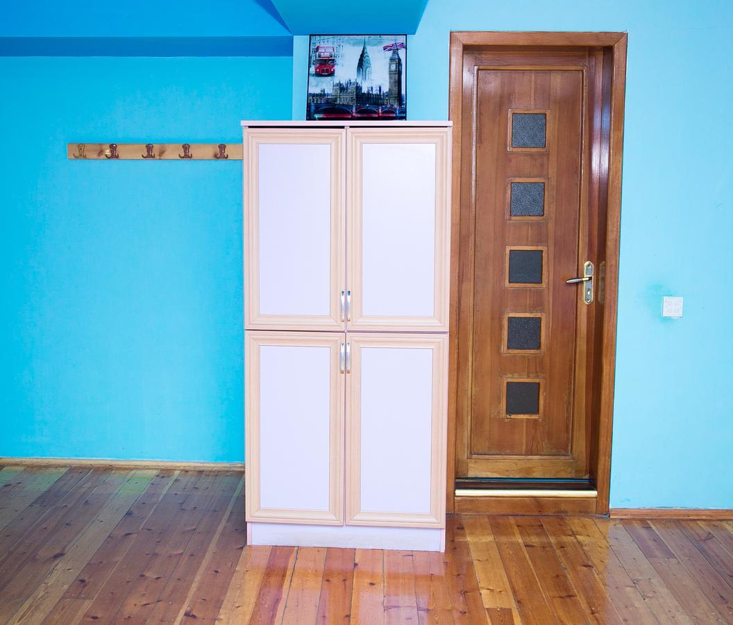 Highland Park Hostel Баку Екстериор снимка